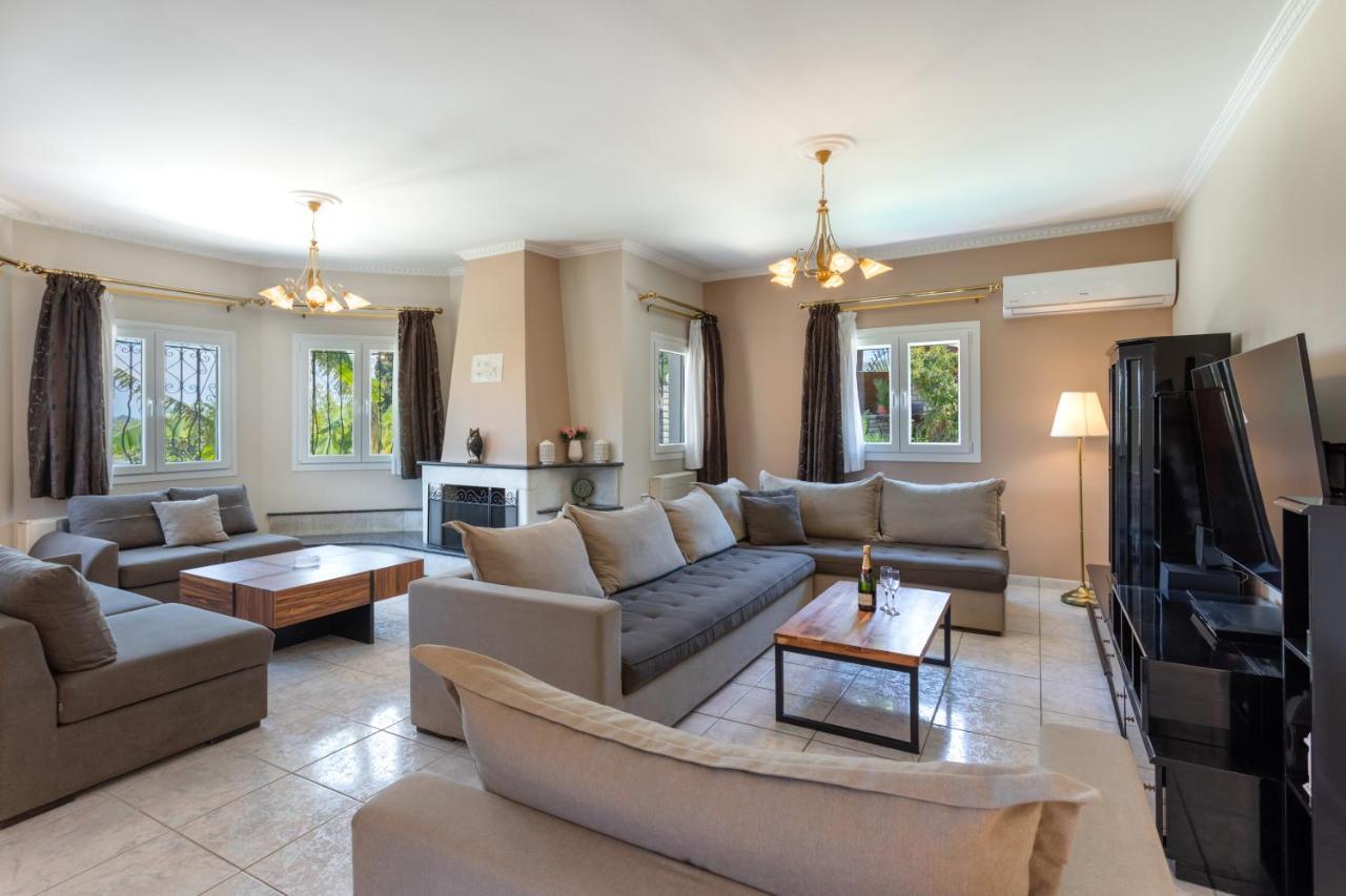 Villa Bella Donna Corfu Kanali  ภายนอก รูปภาพ